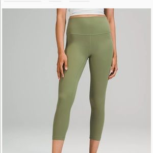 Lululemon invigorate  25” leggings